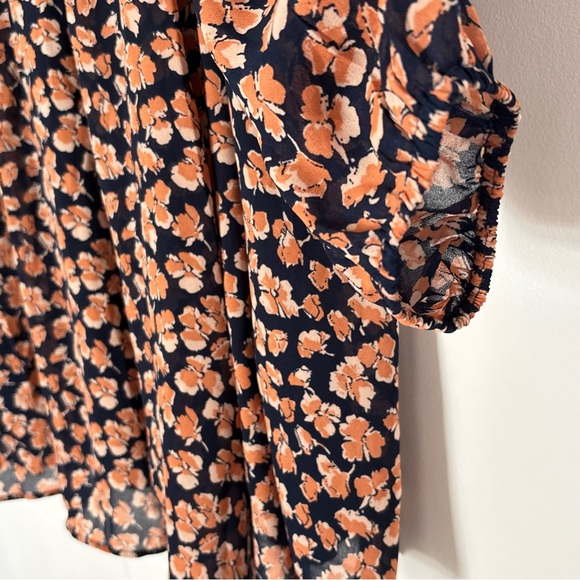 Abercrombie & Fitch Floral Tiered Smocked Mini Dress fits Medium to Large * D3 - Picture 7 of 16